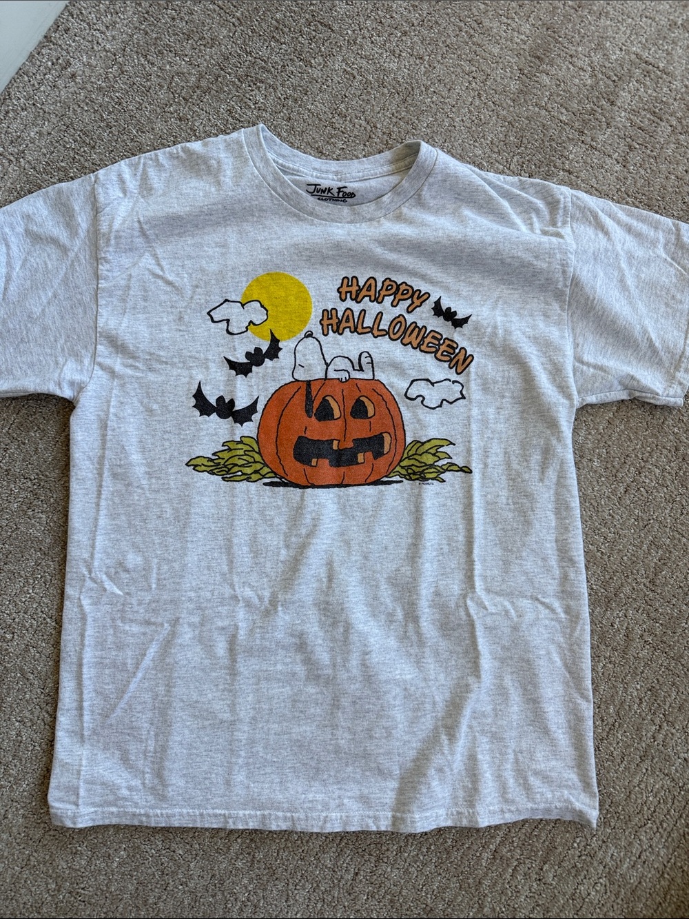 Snoopy Halloween Tee size M